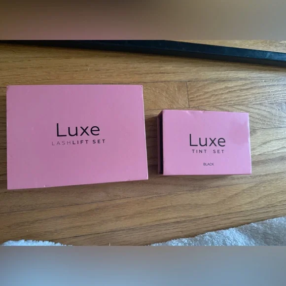 Luxe Lashlift Kit and Tint Kit - Picture 5 of 6